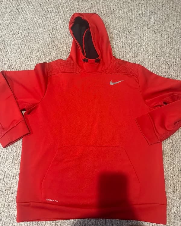 Men’s Nike sweater